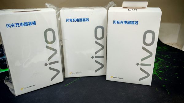 Vivo Flash Charger 120W