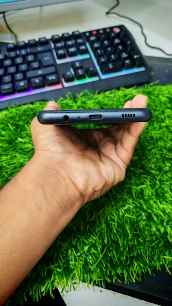 Samsung A12 (4/64 GB) Official – Used Full Fresh - Image 3